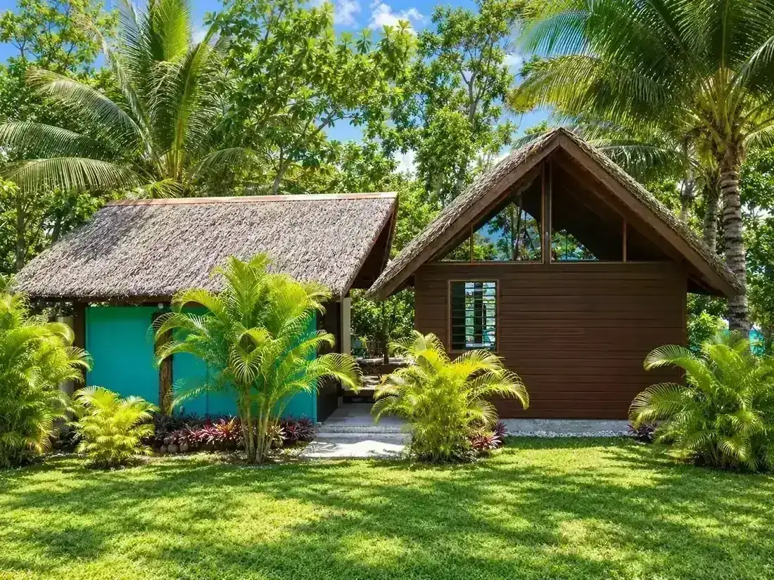 Beach Bungalow · Front